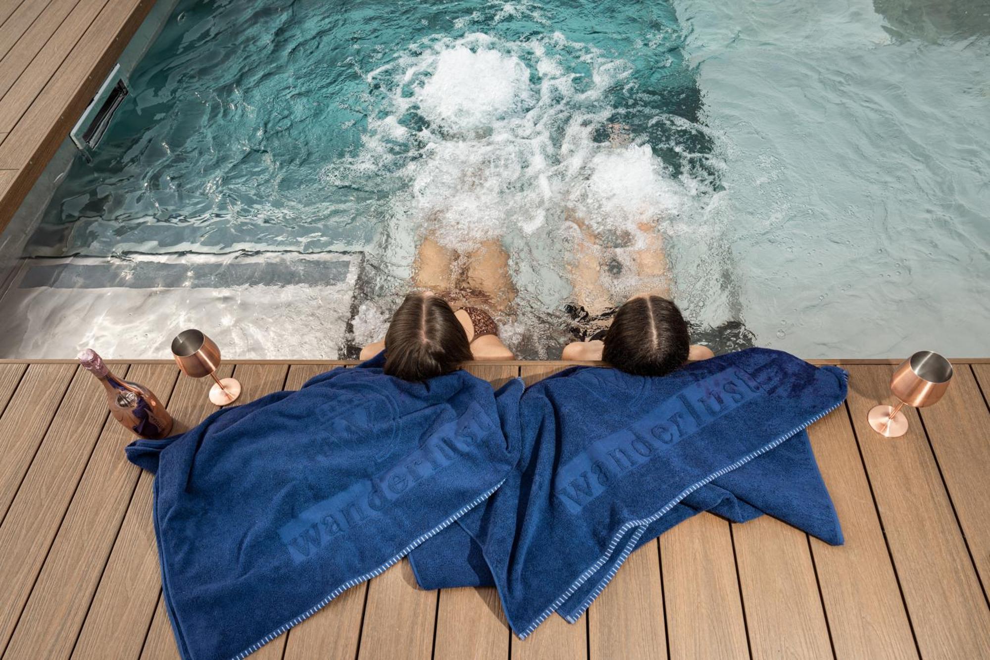 Wanderlust Hotel - Suite & Spa - Apartments & Villas - Bardolino, Lago Di Garda - Verona Exteriör bild